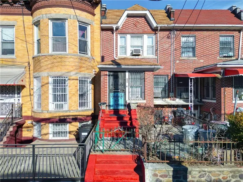845 51st ST, Brooklyn, NY 11220