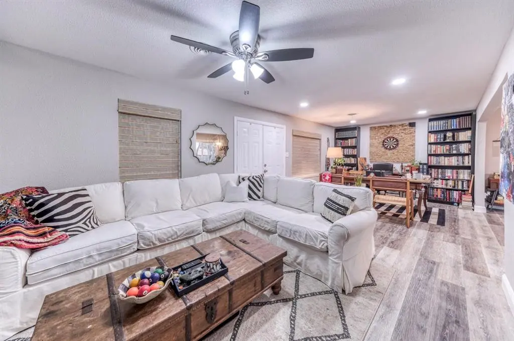 5163 Waits Avenue, Fort Worth, TX 76133