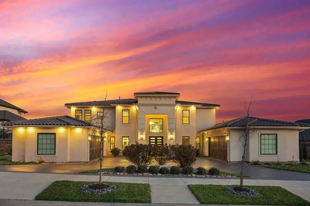 1121 Excalibur Boulevard, Lewisville, TX 75056