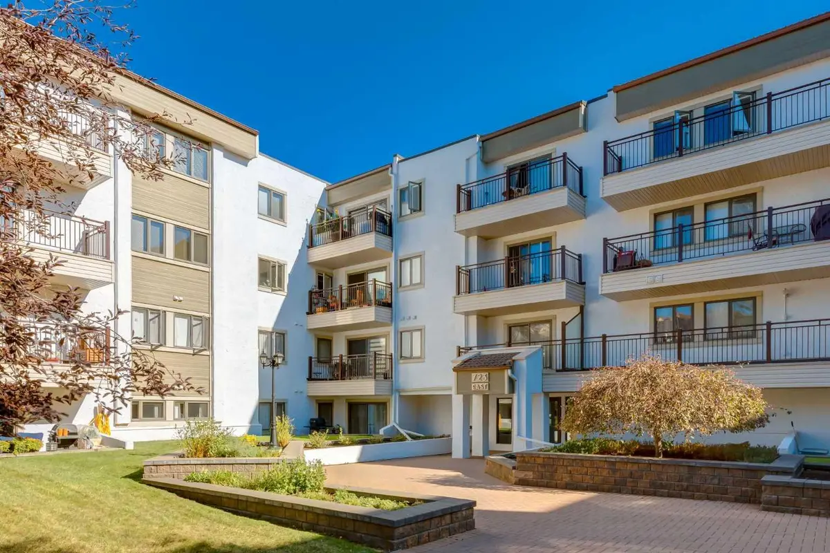 723 57 AVE SW #310, Calgary, AB T2V4Z3