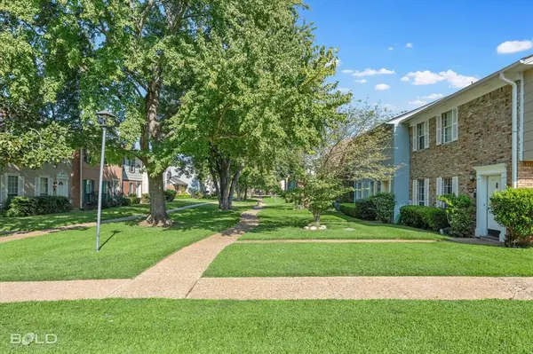 10046 GEORGETOWN Drive, Shreveport, LA 71115