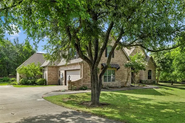1417 Saratoga Lane, Aledo, TX 76008