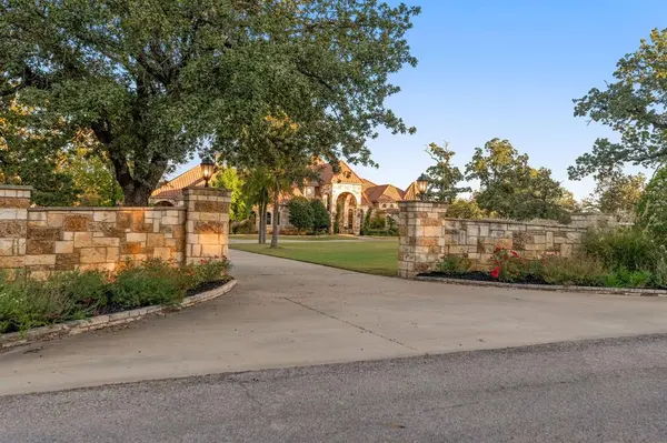 610 River Ranch Road, Aledo, TX 76008