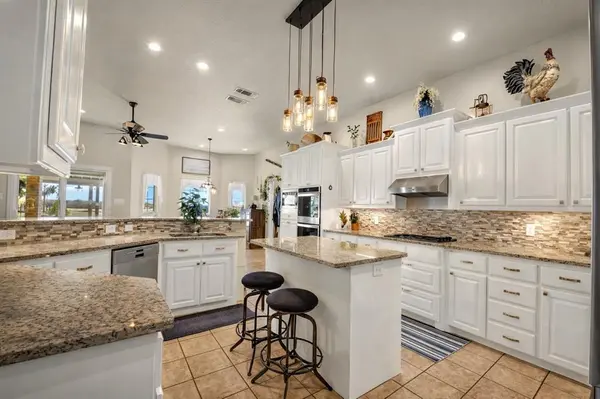 737 County Road 4699, Boyd, TX 76023