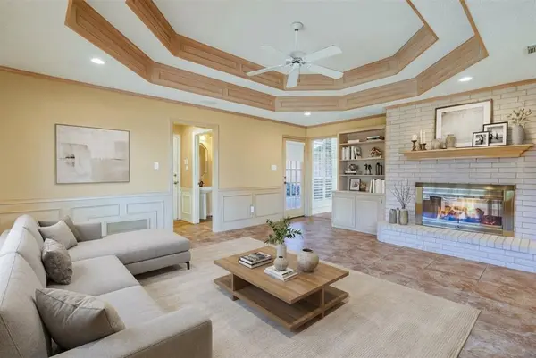 2219 Le Mans Drive, Carrollton, TX 75006