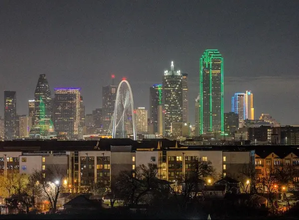 2808 Guymon Street, Dallas, TX 75212