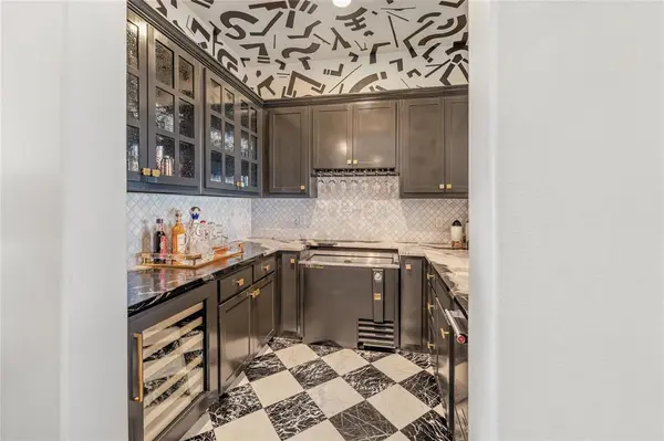 223 Angelina Drive, Aledo, TX 76008