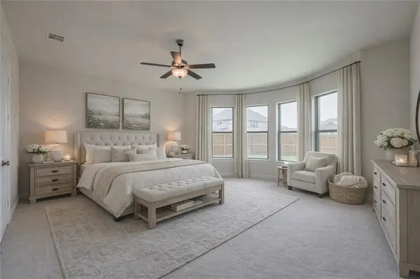 703 Thoroughbred Avenue, Frisco, TX 75036