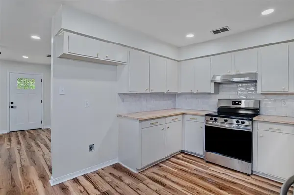 6857 Soda Point Drive, Shreveport, LA 71107