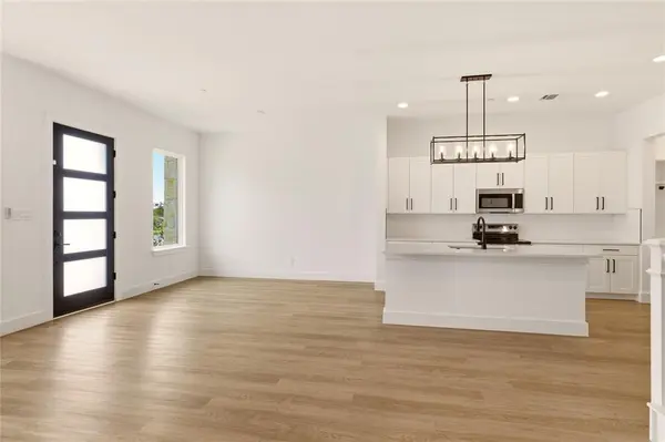 8909 Lowell Street, Rowlett, TX 75089