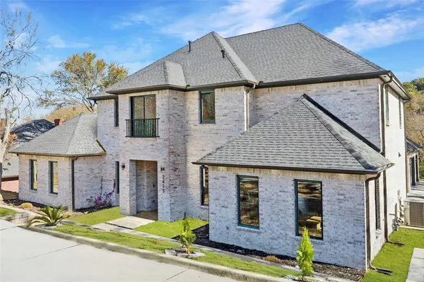 2415 Valley View Drive, Cedar Hill, TX 75104