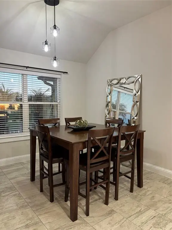 4737 Christie Avenue, Caddo Mills, TX 75135