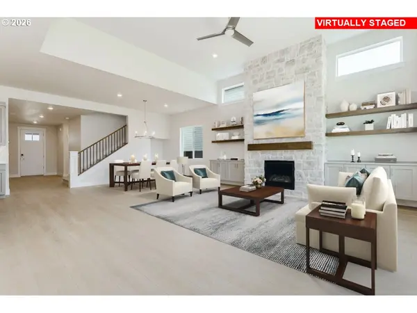 1151 SE 22nd AVE, Canby, OR 97013