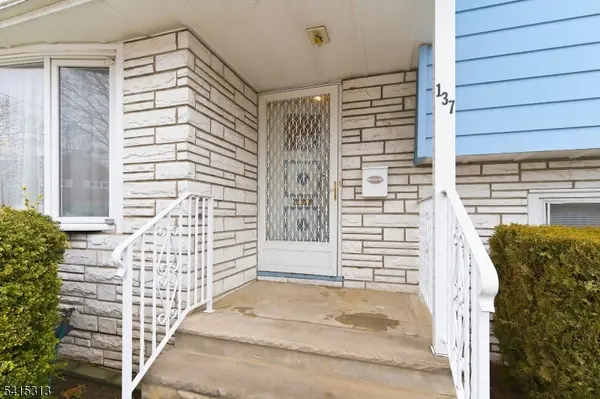 137 Voorhees St, Teaneck Twp., NJ 07666