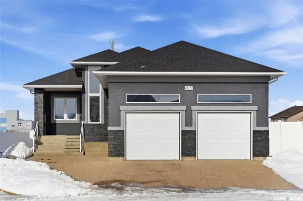 4822 Green View CRESCENT E, Regina, SK S4V 3P2