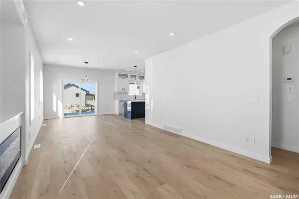 410 Nazarali MANOR, Saskatoon, SK S7V 1X4