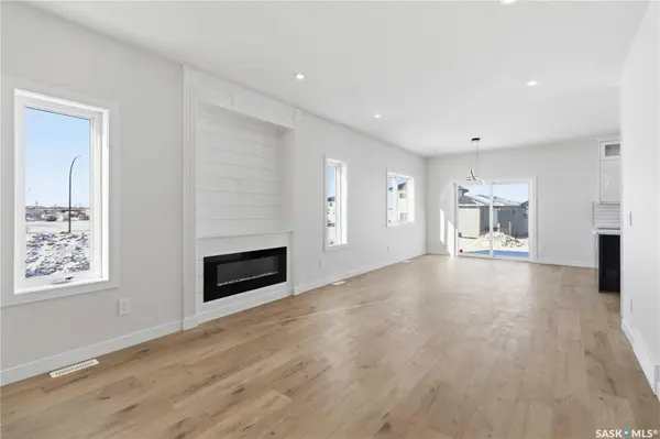 410 Nazarali MANOR, Saskatoon, SK S7V 1X4