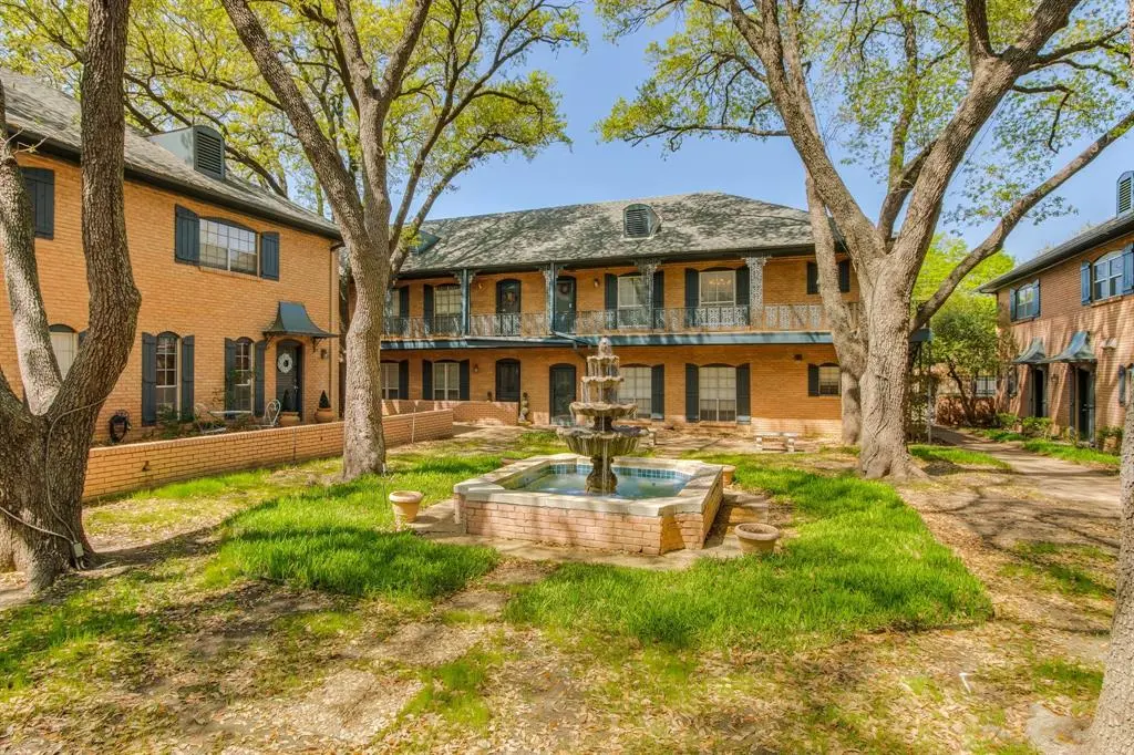 6023 E University Boulevard #204, Dallas, TX 75206