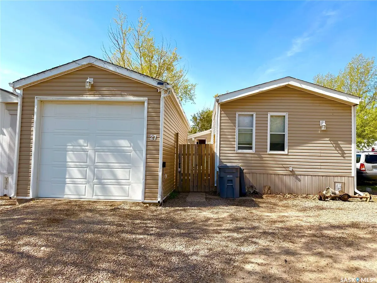 27 Prairie Sun COURT, Swift Current, SK S9H 3X6