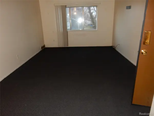 150 ARCOLA ST #3, Inkstercity_wayne, MI 48141