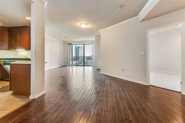 330 Las Colinas Boulevard E #924, Irving, TX 75039