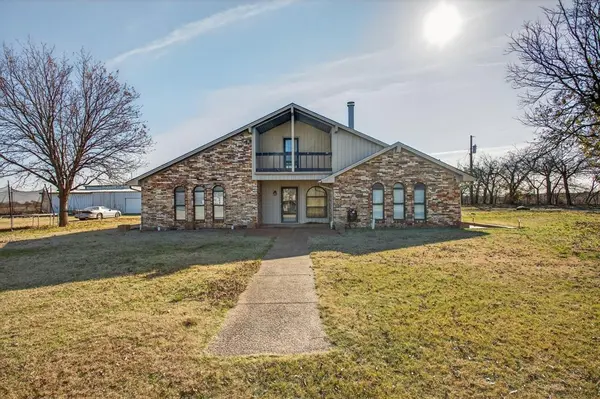 10569 Range Road, Justin, TX 76247