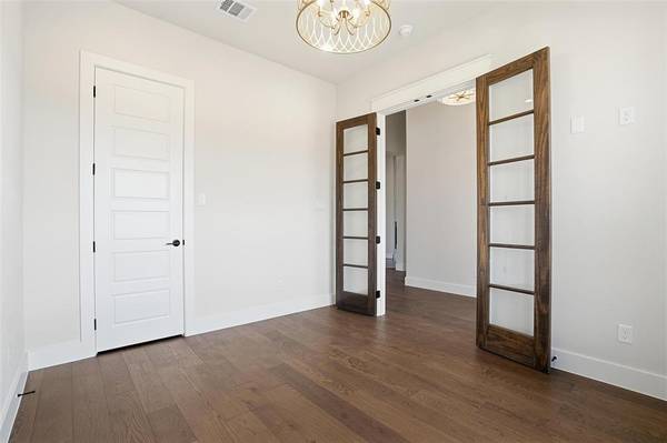 421 Mah Cheta, Aledo, TX 76008