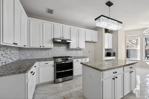 205 Lake Village Drive, Mckinney, TX 75071