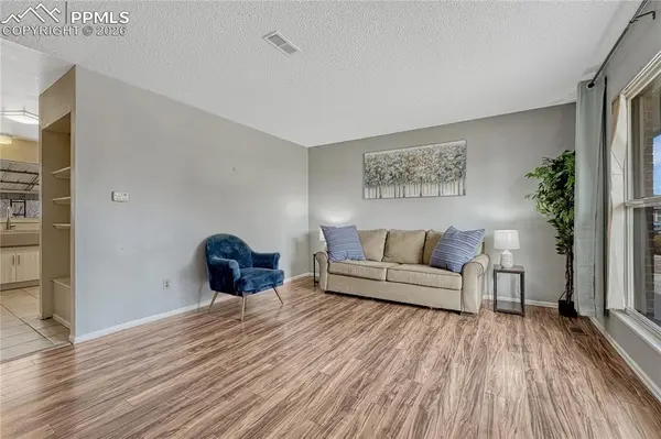 4525 Melville DR, Colorado Springs, CO 80916