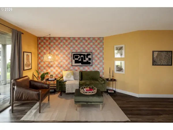 10031 SW TRAPPER TER, Beaverton, OR 97008