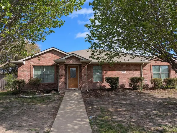 508 Ame Lane,  Royse City,  TX 75189