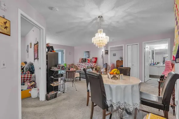 6818 Pinecliff GRV NE #3340, Calgary, AB T1Y7L2