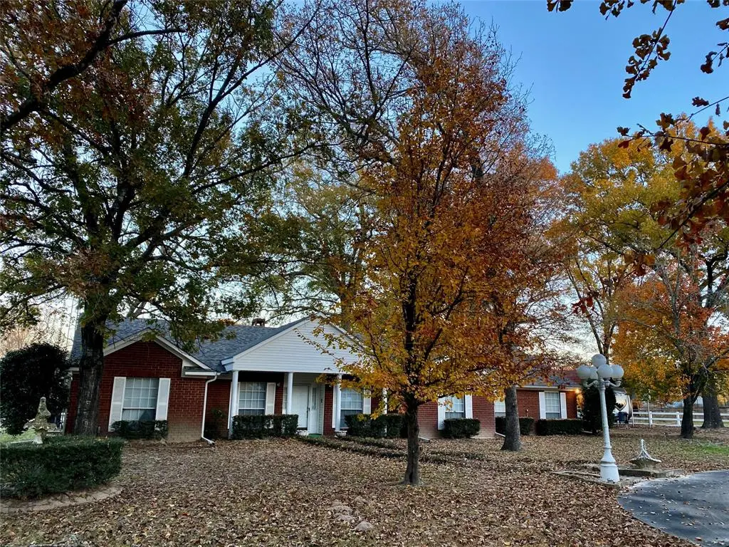 352 County Road 3120, Quitman, TX 75783