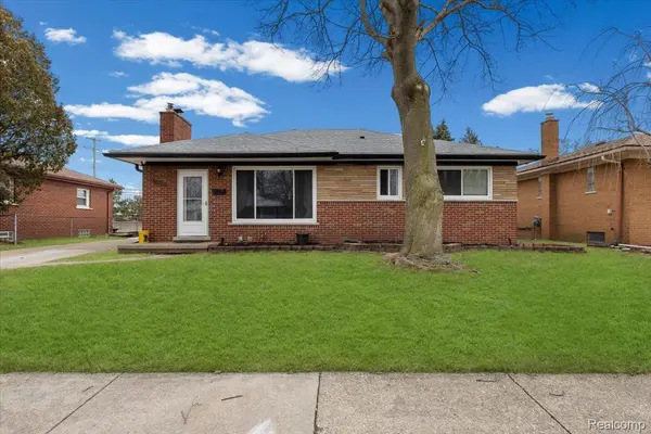 35324 Weideman ST, Clinton Charter Township, MI 48035