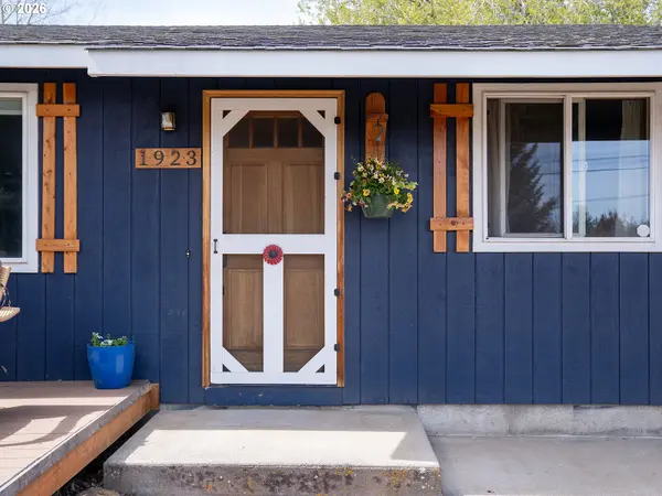 1923 SW 20th, Redmond, OR 97756