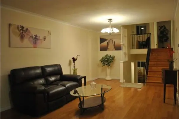 28 Roywood DR, Toronto C13, ON M3A 2C6