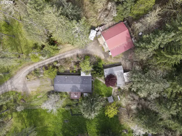 777 DEER VALLEY LN, Cottage Grove, OR 97424