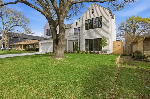 6804 Santa Maria Lane, Dallas, TX 75214