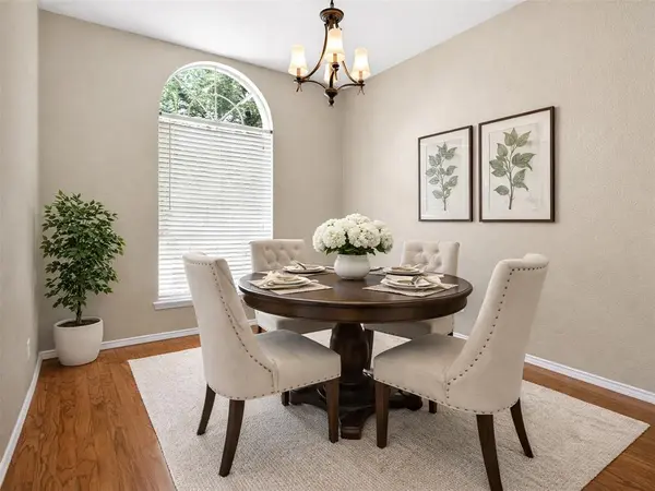 5549 Green Hollow Lane, The Colony, TX 75056