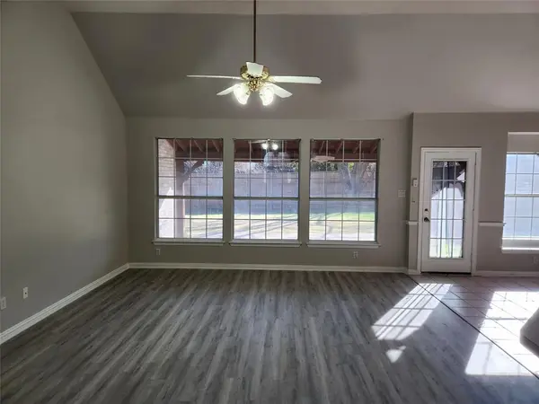 328 Ashley Place, Murphy, TX 75094