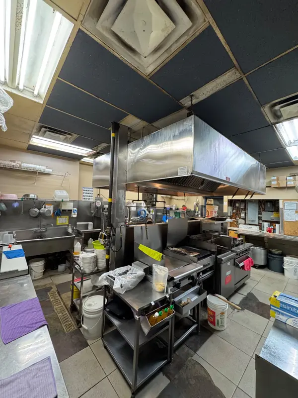 1280 Kennedy RD, Toronto E04, ON M1P 2L5