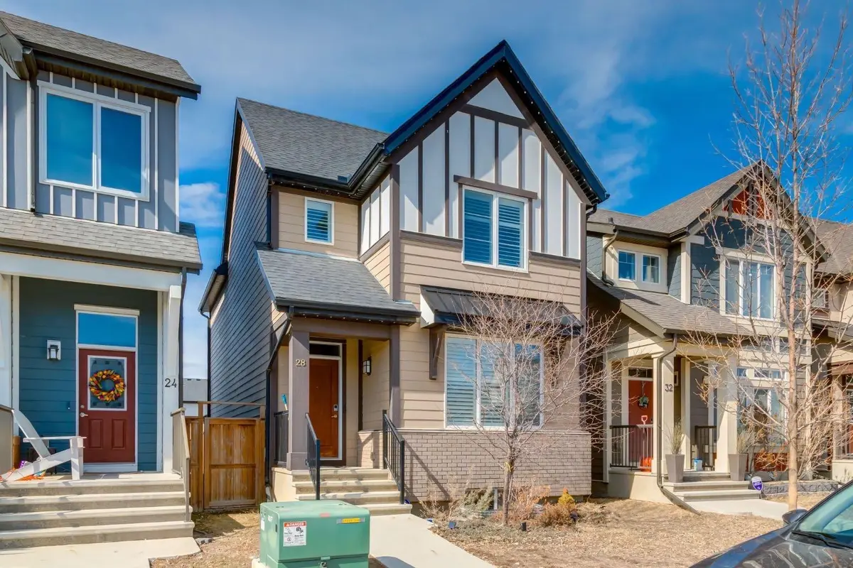 28 Masters Link SE, Calgary, AB T3M2N2