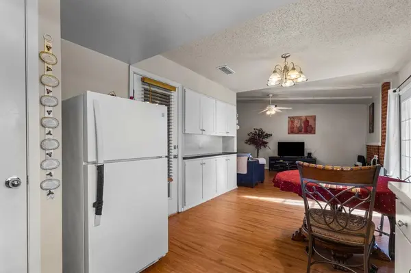 224 E Grubb Drive, Mesquite, TX 75149