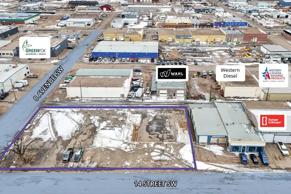 815 14 ST SW, Medicine Hat, AB T1A 4V9