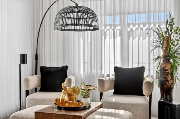 255 Les Jardins PARK SE #102, Calgary, AB T2C 5W9