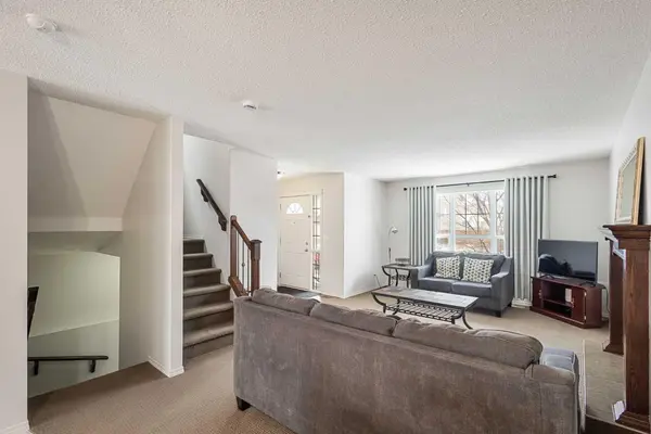 41 Silverado Saddle AVE SW, Calgary, AB T2X 0H8