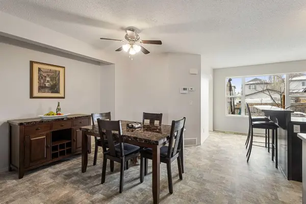 41 Silverado Saddle AVE SW, Calgary, AB T2X 0H8