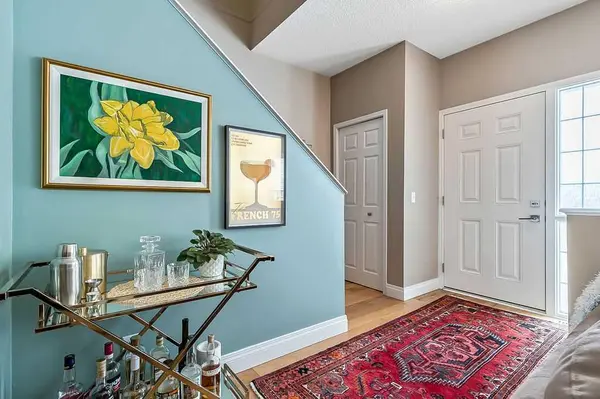 119 Citadel LN NW, Calgary, AB T3G 4E1