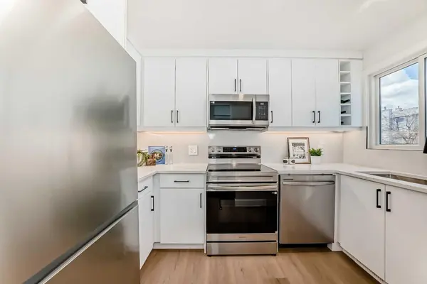 2519 38 ST NE #29, Calgary, AB T1Y 4W8