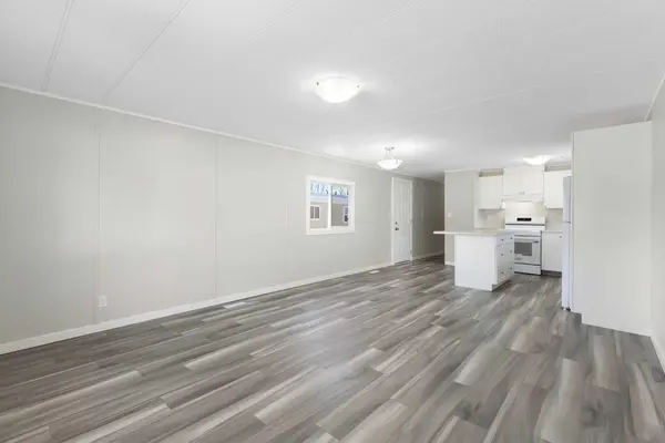 6220 17 AVE SE #57, Calgary, AB T2A 0W6